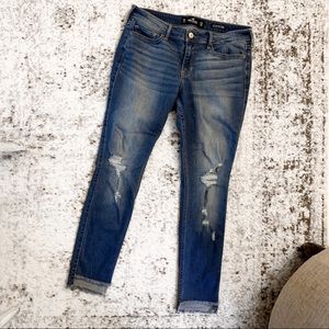 Hollister Super Skinny Skinnies 9s